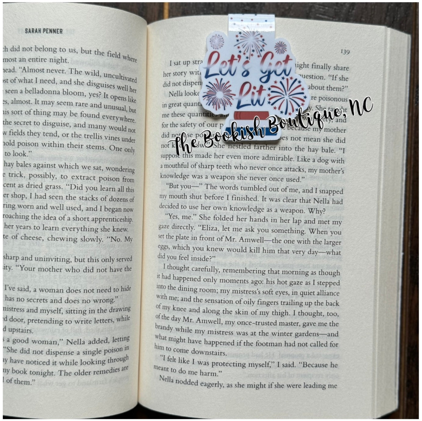Magnetic Bookmark-Let's Get Lit